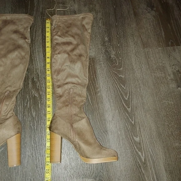 Fashion Nova taupe over the knee boots - Picture 6 of 8